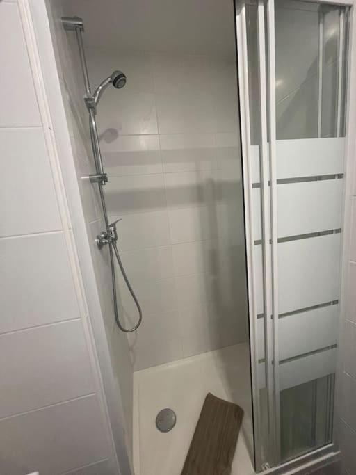 Studio Cosy Rue Alexander Taylor, Wifi, 2 Pers بو المظهر الخارجي الصورة